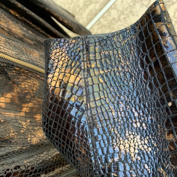 NWT Chicos Sz 3 (14-16) bronze, gold, black leather-like jacket. Zipper. Warm. - Picture 5 of 8